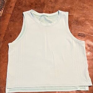 Lululemon license to train tank mint color